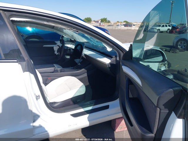 Tesla Model 3 Standard Range Plus Rear-wheel Drive 2021 5YJ3E1EA3MF994320 Image 5