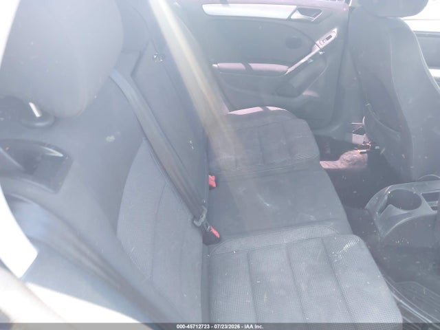 45712723 :رقم المزاد ، WVWDB7AJ2CW322295 vin ، 2012 Volkswagen Golf 2.5l 4-door مزاد بيع