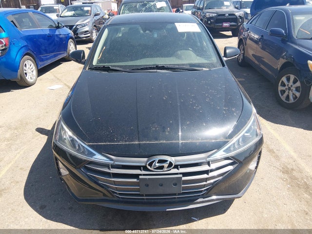 2020 Hyundai Elantra Sel მანქანა იყიდება აუქციონზე, vin: 5NPD84LF8LH551950, აუქციონის ნომერი: 45712741