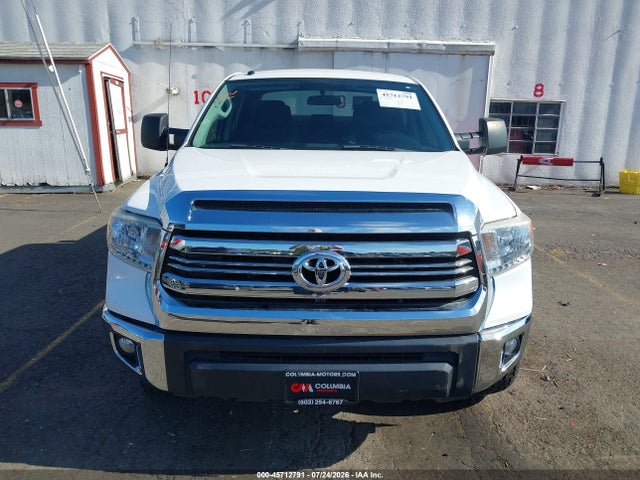 Продаж на аукціоні авто 2016 Toyota Tundra Sr5 5.7l V8, vin: 5TFDY5F18GX540463, номер лоту: 45712791