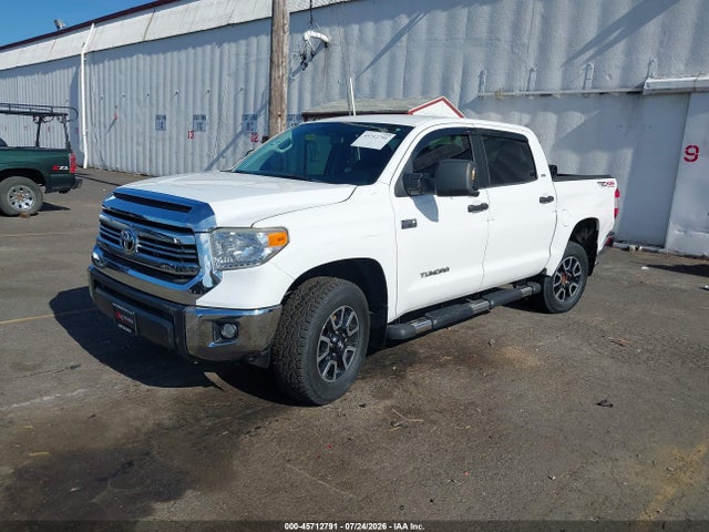 Продаж на аукціоні авто 2016 Toyota Tundra Sr5 5.7l V8, vin: 5TFDY5F18GX540463, номер лоту: 45712791