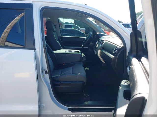 Продаж на аукціоні авто 2016 Toyota Tundra Sr5 5.7l V8, vin: 5TFDY5F18GX540463, номер лоту: 45712791