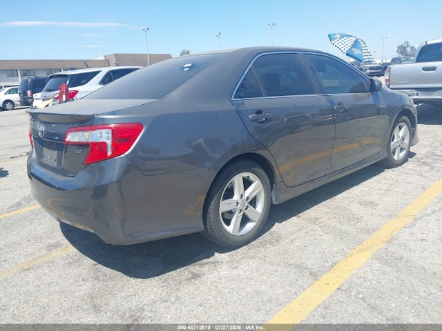 Toyota CAMRY SE 2014 4T1BF1FK0EU365750 Image 4