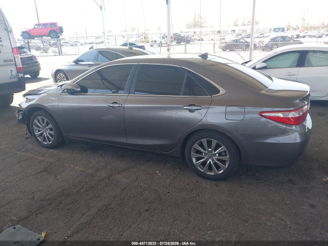 4T1BD1FK8FU165934 Toyota Camry Hybrid Xle