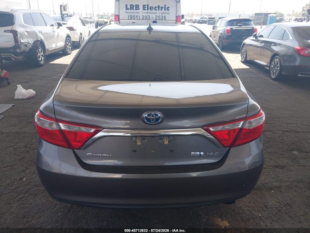 4T1BD1FK8FU165934 Toyota Camry Hybrid Xle