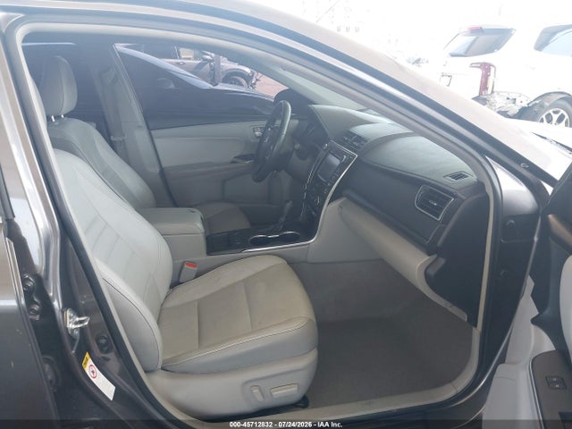4T1BD1FK8FU165934 Toyota Camry Hybrid Xle