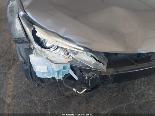 4T1BD1FK8FU165934 Toyota Camry Hybrid Xle