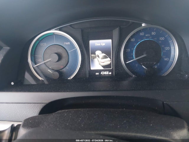 4T1BD1FK8FU165934 Toyota Camry Hybrid Xle