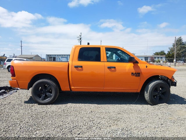 1C6RR7KT2KS620263 RAM 1500 Classic Express 4x4 5&#039;7 Box