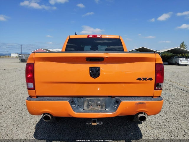 1C6RR7KT2KS620263 RAM 1500 Classic Express 4x4 5&#039;7 Box