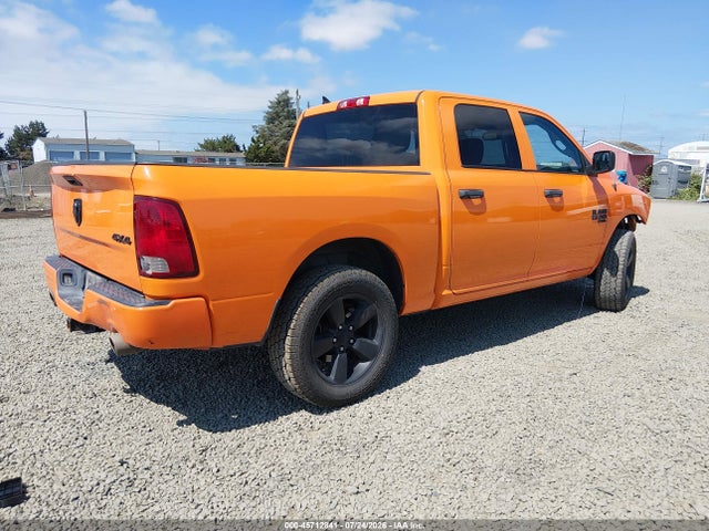 1C6RR7KT2KS620263 RAM 1500 Classic Express 4x4 5&#039;7 Box