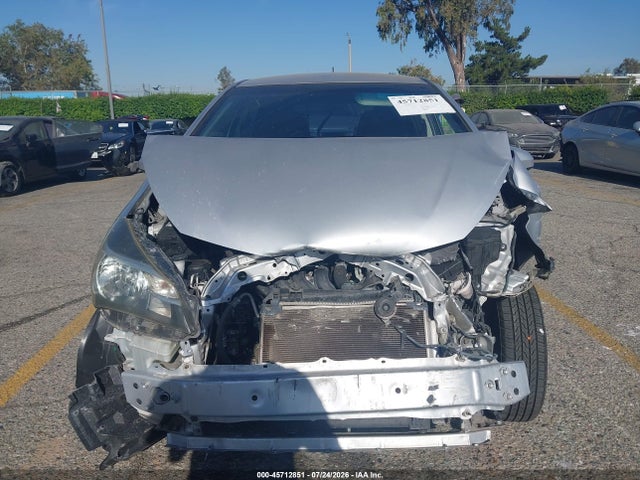VNKKTUD39FA045380 Toyota YARIS L