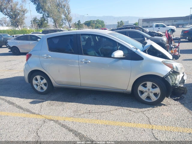 VNKKTUD39FA045380 Toyota YARIS L