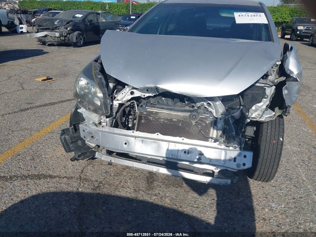 VNKKTUD39FA045380 Toyota YARIS L