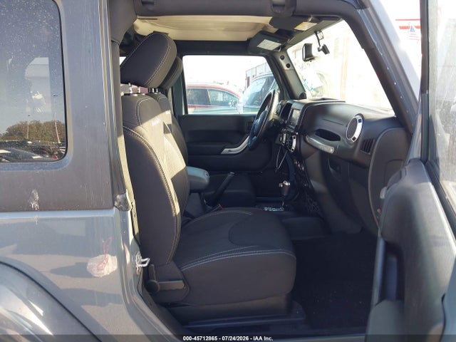 1C4AJWBG2EL228280 Jeep Wrangler Sahara