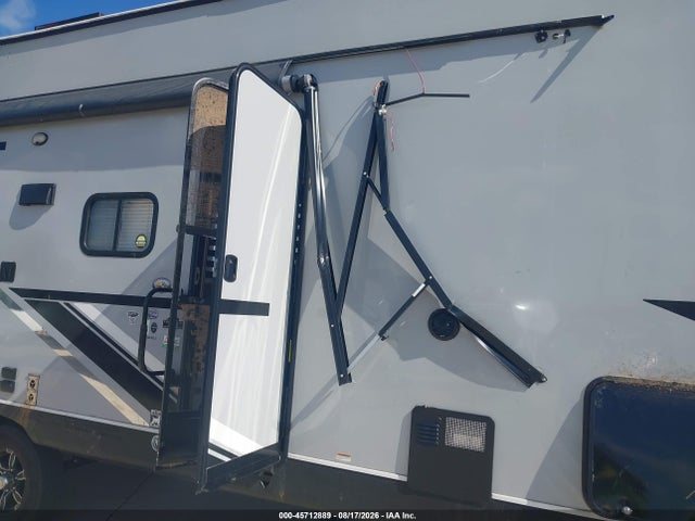 45712889 :رقم المزاد ، 5ZT3CTXB5L1215173 vin ، 2020 Cherokee Other مزاد بيع