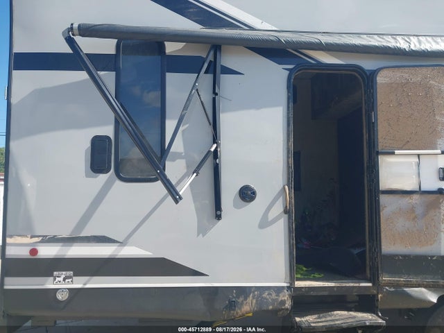 45712889 :رقم المزاد ، 5ZT3CTXB5L1215173 vin ، 2020 Cherokee Other مزاد بيع