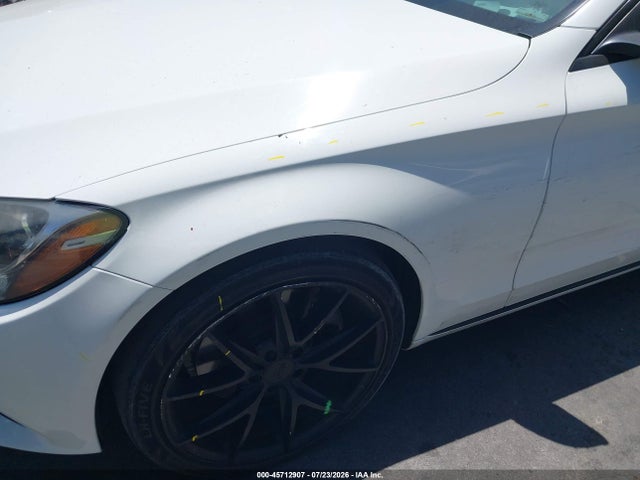 55SWF4JB8GU157978 Mercedes-Benz C 300