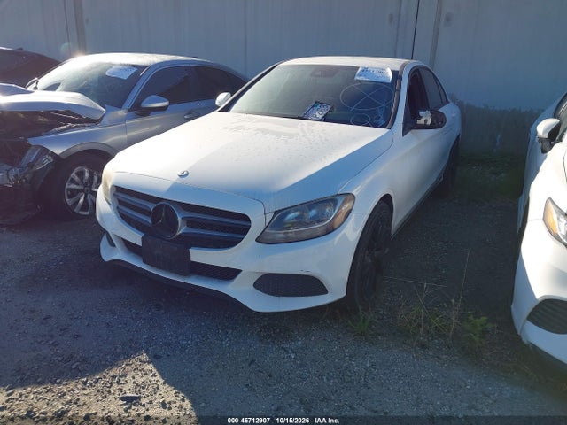 55SWF4JB8GU157978 Mercedes-Benz C 300