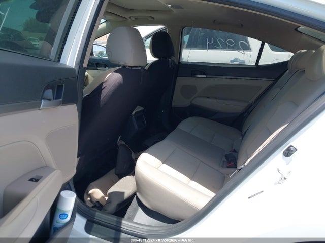 Hyundai Elantra Value Edition 2017 5NPD84LF9HH169952 Image 8