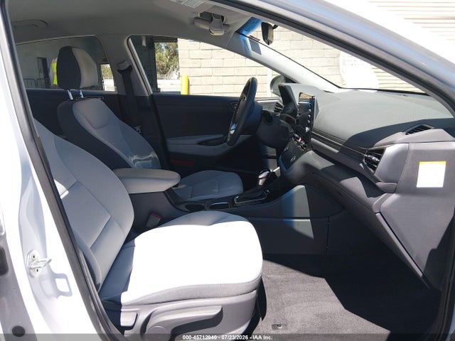 KMHC65LC6MU249217 Hyundai Ioniq Hybrid Blue