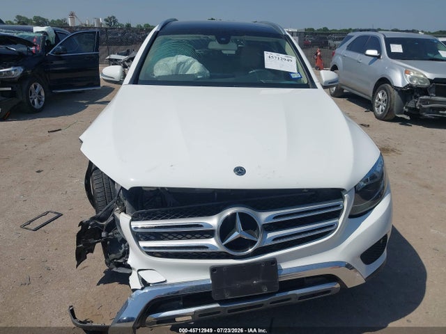 45712949 :رقم المزاد ، WDC0G4JB6KV174562 vin ، 2019 Mercedes-benz Glc 300 مزاد بيع