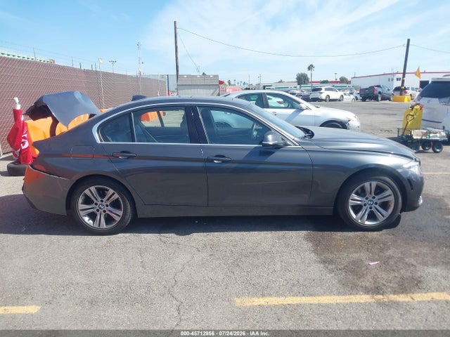 BMW 330I 2018 WBA8B9C52JEE82256 Image 13