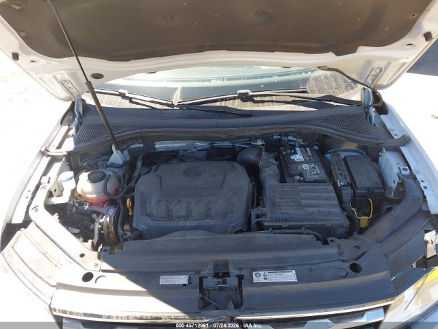 3VV3B7AX9JM047457 Volkswagen Tiguan 2.0t Se/2.0t Sel