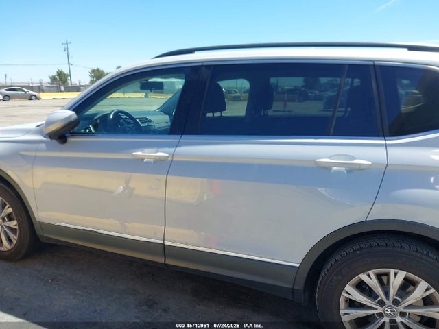 3VV3B7AX9JM047457 Volkswagen Tiguan 2.0t Se/2.0t Sel