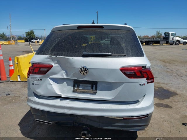 3VV3B7AX9JM047457 Volkswagen Tiguan 2.0t Se/2.0t Sel