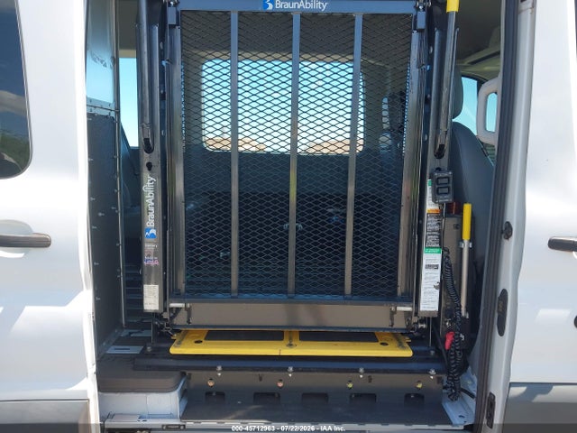1FBAX2XV7JKB51909 Ford Transit-350 Xl