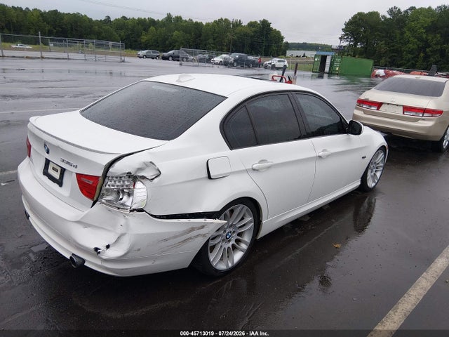 45713019 :رقم المزاد ، WBAPN7C56BF184308 vin ، 2011 Bmw 335d مزاد بيع