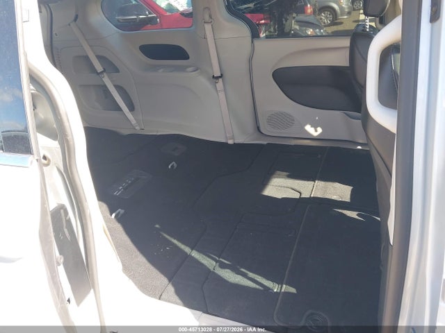Chrysler Pacifica Touring L 2024 2C4RC1BG5RR139557 Image 8