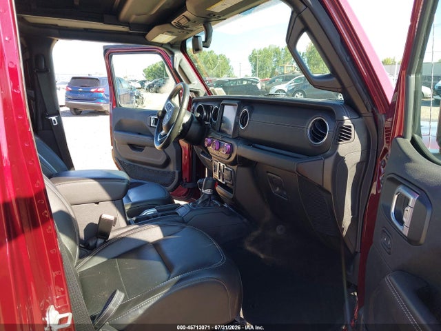 45713071 :رقم المزاد ، 1C4HJXEG6MW840673 vin ، 2021 Jeep Wrangler Unlimited Sahara 4x4 مزاد بيع