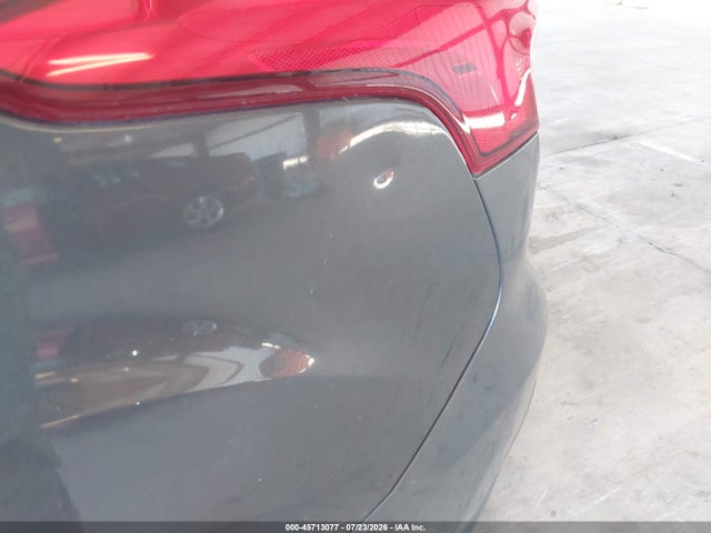 1FADP3K22GL352038 Ford FOCUS SE
