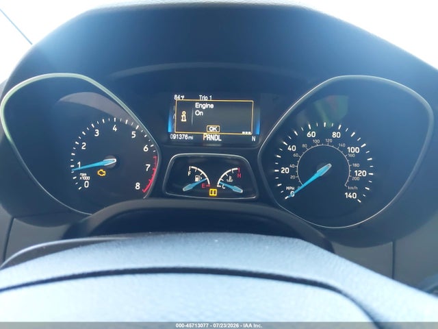 1FADP3K22GL352038 Ford FOCUS SE