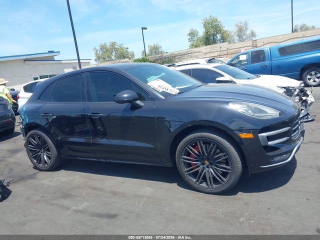 WP1AF2A57HLB62063 Porsche Macan Turbo W/performance Package
