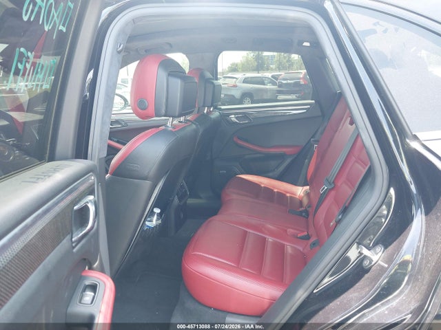 WP1AF2A57HLB62063 Porsche Macan Turbo W/performance Package