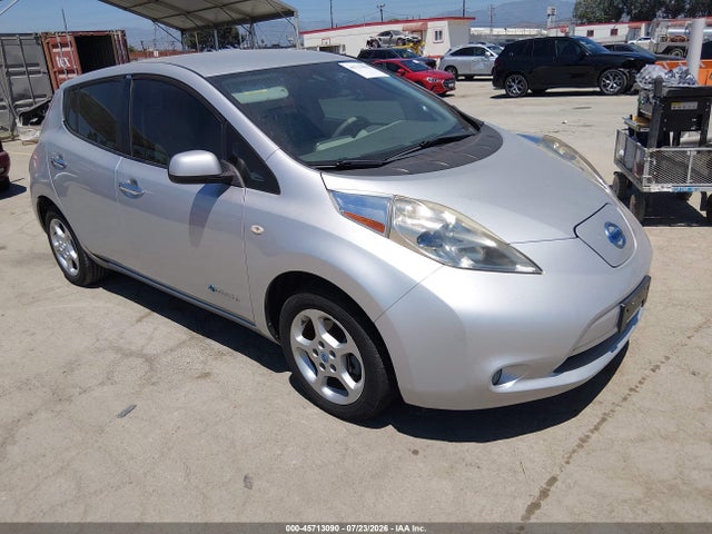 Продажа на аукционе авто 2011 Nissan Leaf Sl, vin: JN1AZ0CPXBT003835, номер лота: 45713090