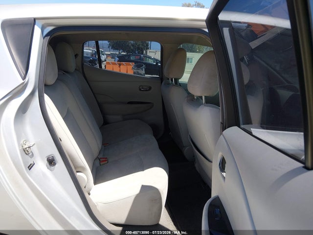 Продажа на аукционе авто 2011 Nissan Leaf Sl, vin: JN1AZ0CPXBT003835, номер лота: 45713090