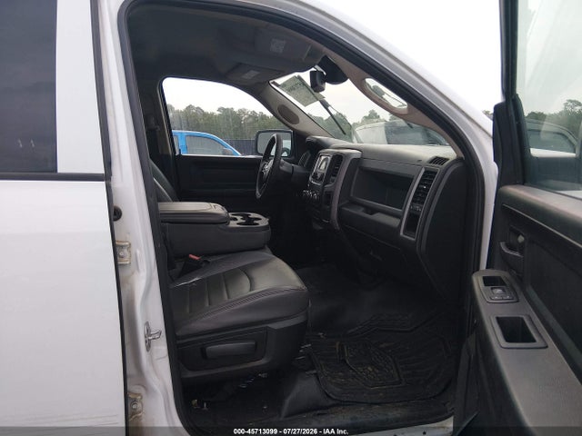 Продажа на аукционе авто 2018 Ram 1500 Tradesman  4x2 6'4 Box, vin: 1C6RR6FG4JS272410, номер лота: 45713099