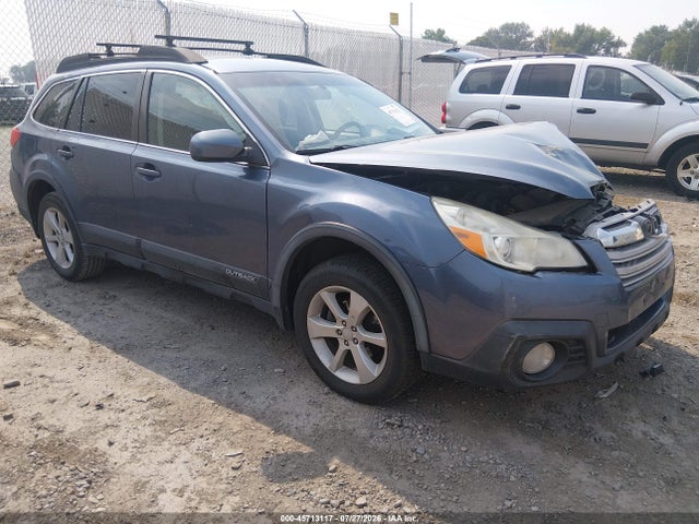 45713117 :رقم المزاد ، 4S4BRBCC5E3273145 vin ، 2014 Subaru Outback 2.5i Premium مزاد بيع