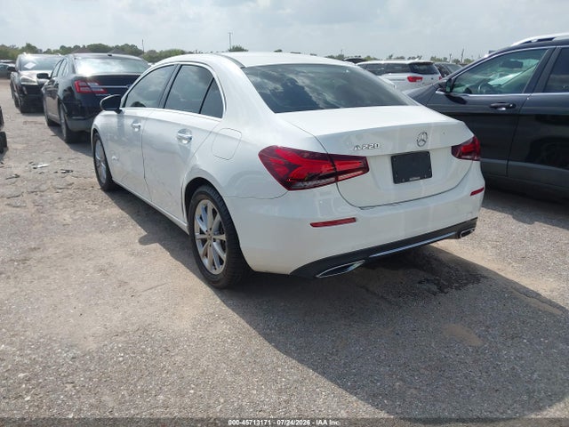 Aukcja sprzedaży 2019 Mercedes-benz A 220, vin: WDD3G4EBXKW035449, numer aukcji: 45713171