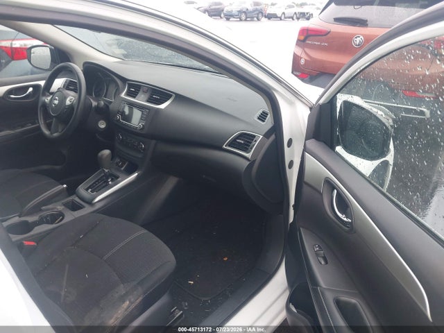 45713172 :رقم المزاد ، 3N1AB7AP2JY280713 vin ، 2018 Nissan Sentra S مزاد بيع