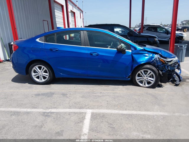 1G1BE5SM2J7180851 Chevrolet Cruze Lt Auto