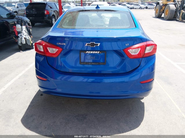 1G1BE5SM2J7180851 Chevrolet Cruze Lt Auto