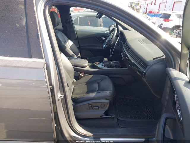 Продажа на аукционе авто 2017 Audi Q7 3.0t Premium, vin: WA1LAAF78HD056447, номер лота: 45713178