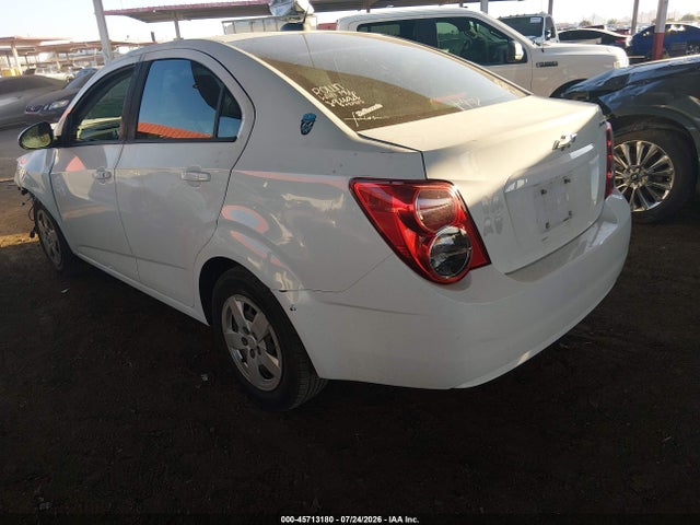 Chevrolet Sonic Ls Auto 2015 1G1JA5SH8F4136131 Image 3