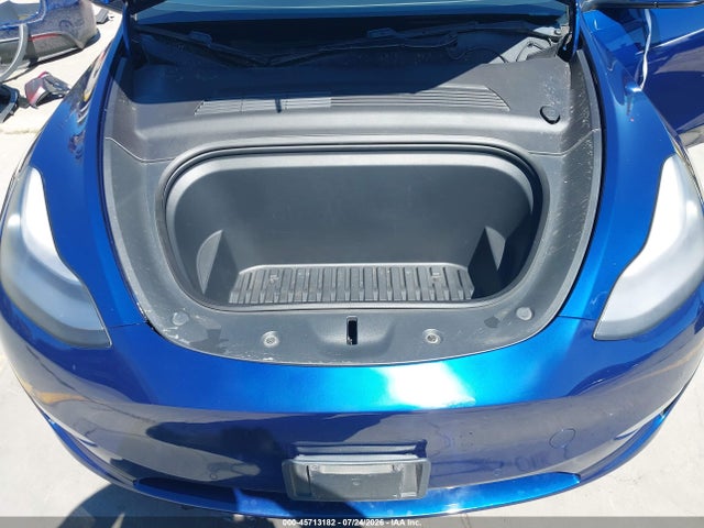 45713182 :رقم المزاد ، 5YJYGDEE5LF015156 vin ، 2020 Tesla Model Y Long Range Dual Motor All-wheel Drive مزاد بيع