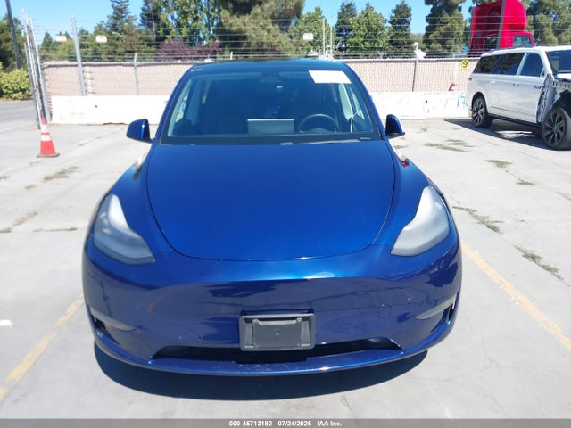45713182 :رقم المزاد ، 5YJYGDEE5LF015156 vin ، 2020 Tesla Model Y Long Range Dual Motor All-wheel Drive مزاد بيع
